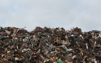 Le Kirghizistan s’efforce de transformer son cauchemar de montagne d’ordures en un avenir de recyclage