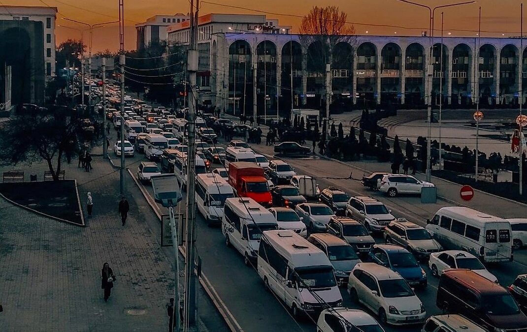 Bichkek : les automobilistes non-résidents paieront pour rentrer dans la ville