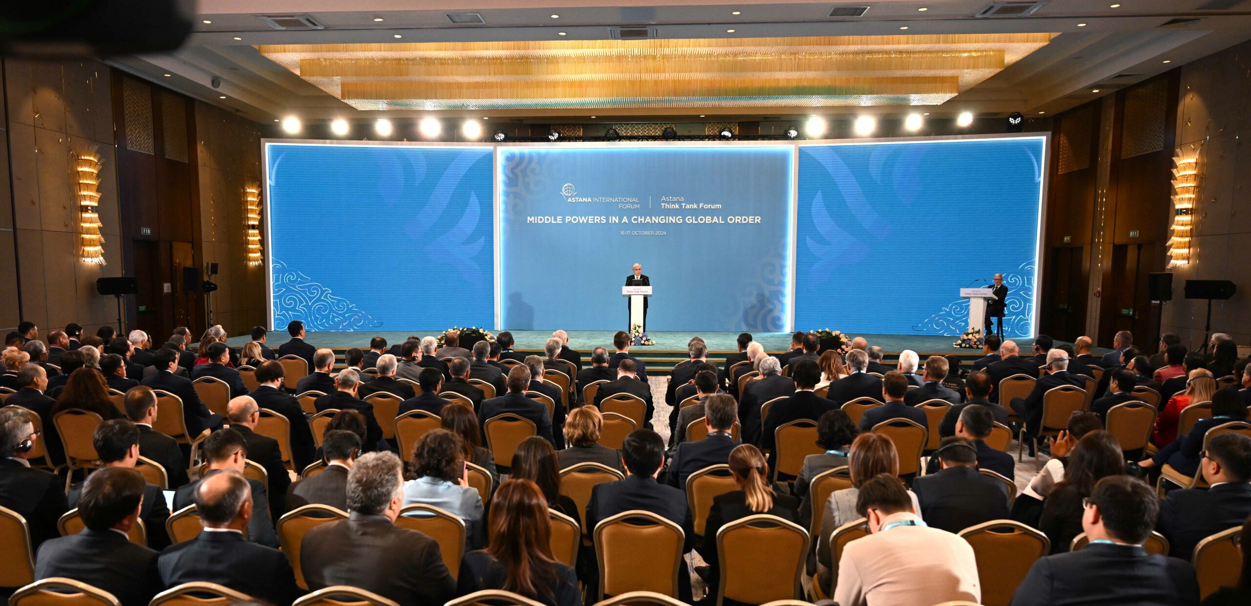 Kassym-Jomart Tokaïev au Forum Astana Think Tank © Akorda