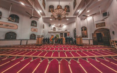 Dix lieux de culte par village ? Le Kirghizstan dit « stop »
