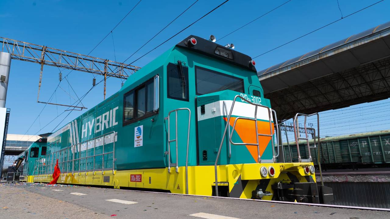 locomotives hybrides