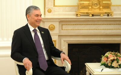 Livres « présidentiels » au Turkménistan : comment sont-ils créés ?