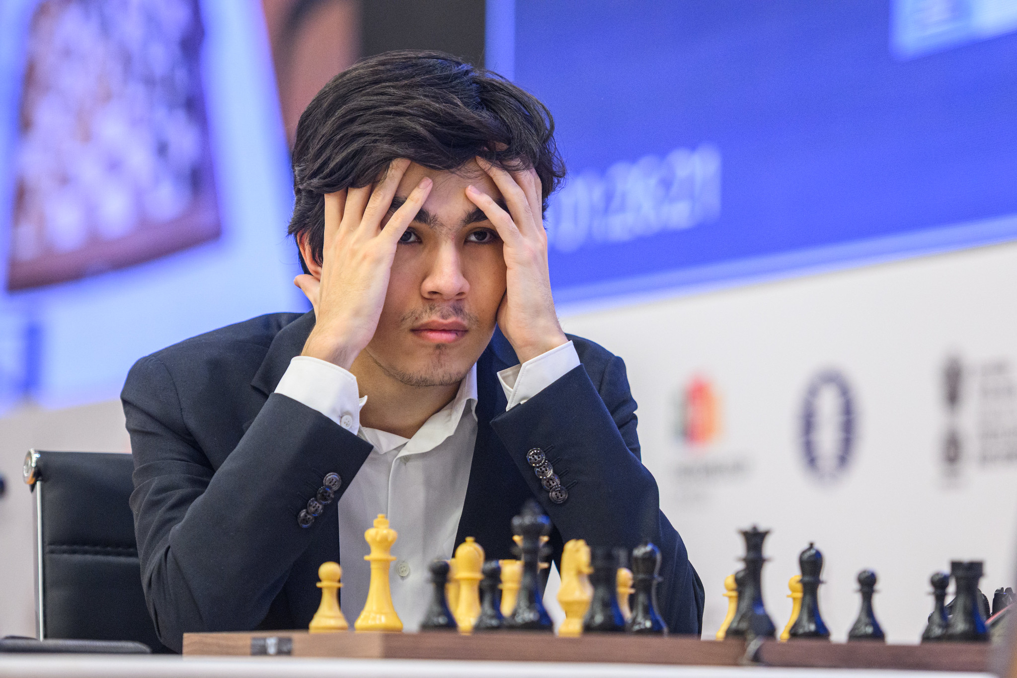 Javokhir Sindarov échecs FIDE