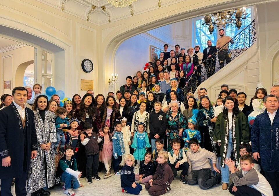 Le Kazakhstan inaugure un centre culturel à Bruxelles pour préserver sa culture à l’étranger