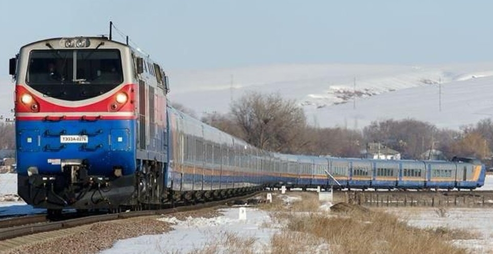train Almaty - Tachkent