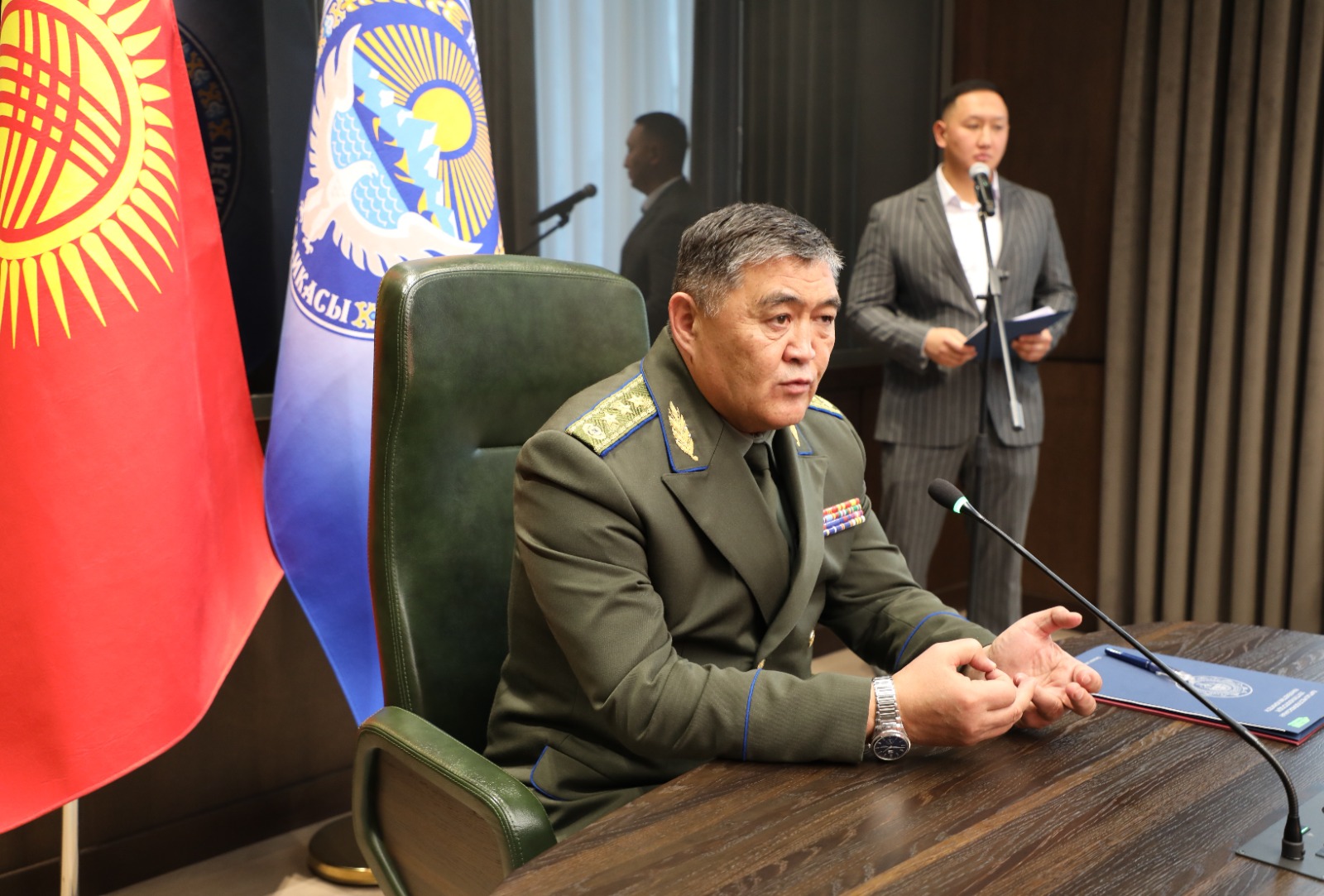 Kirghizstan : Kamchybek Tachiev inculpé pour tentative de coup d'État