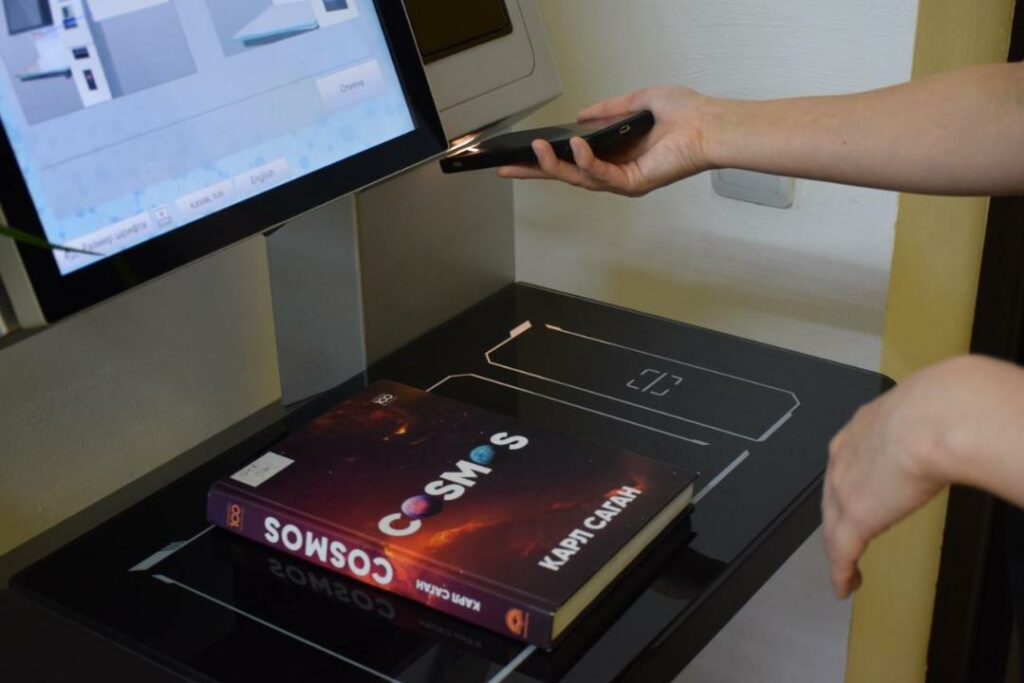 Bibliothèques : à Almaty, une application pour emprunter des livres en un clic