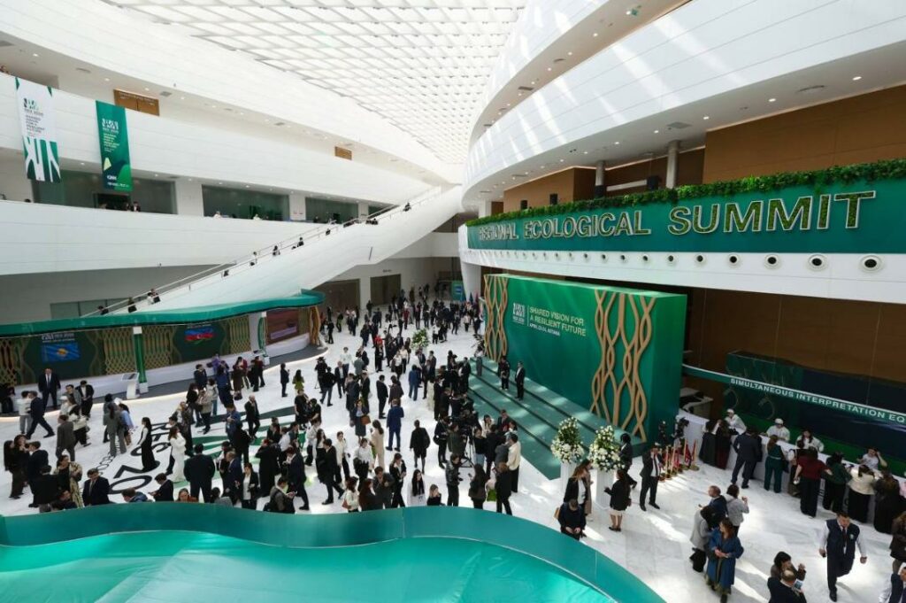 Signature de la Déclaration - Sommet écologique régional en Asie centrale