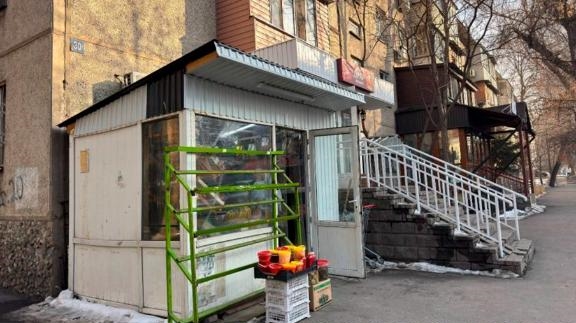 La mairie d'Almaty lance une offensive radicale contre les commerces illégaux