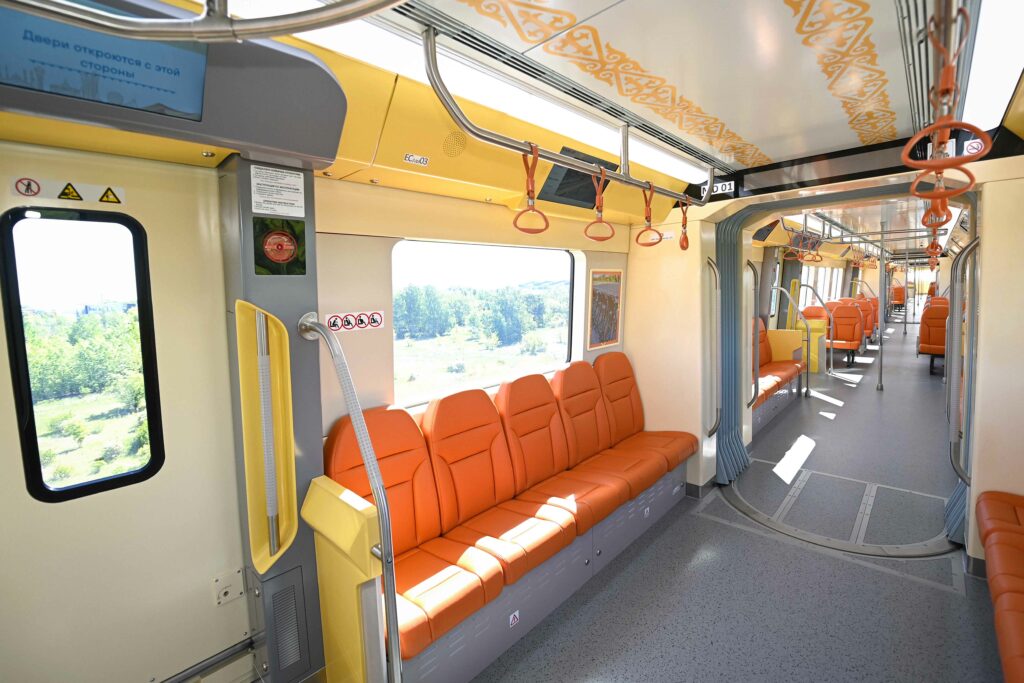 Le LRT d’Astana entre enfin en service