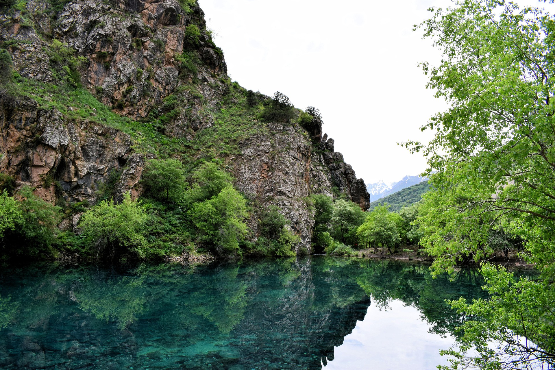ouzbekistan-nature-territoires-ecologiquement-propres-plastique L'Ouzbékistan innove avec ses « territoires écologiquement propres » interdisant le plastique