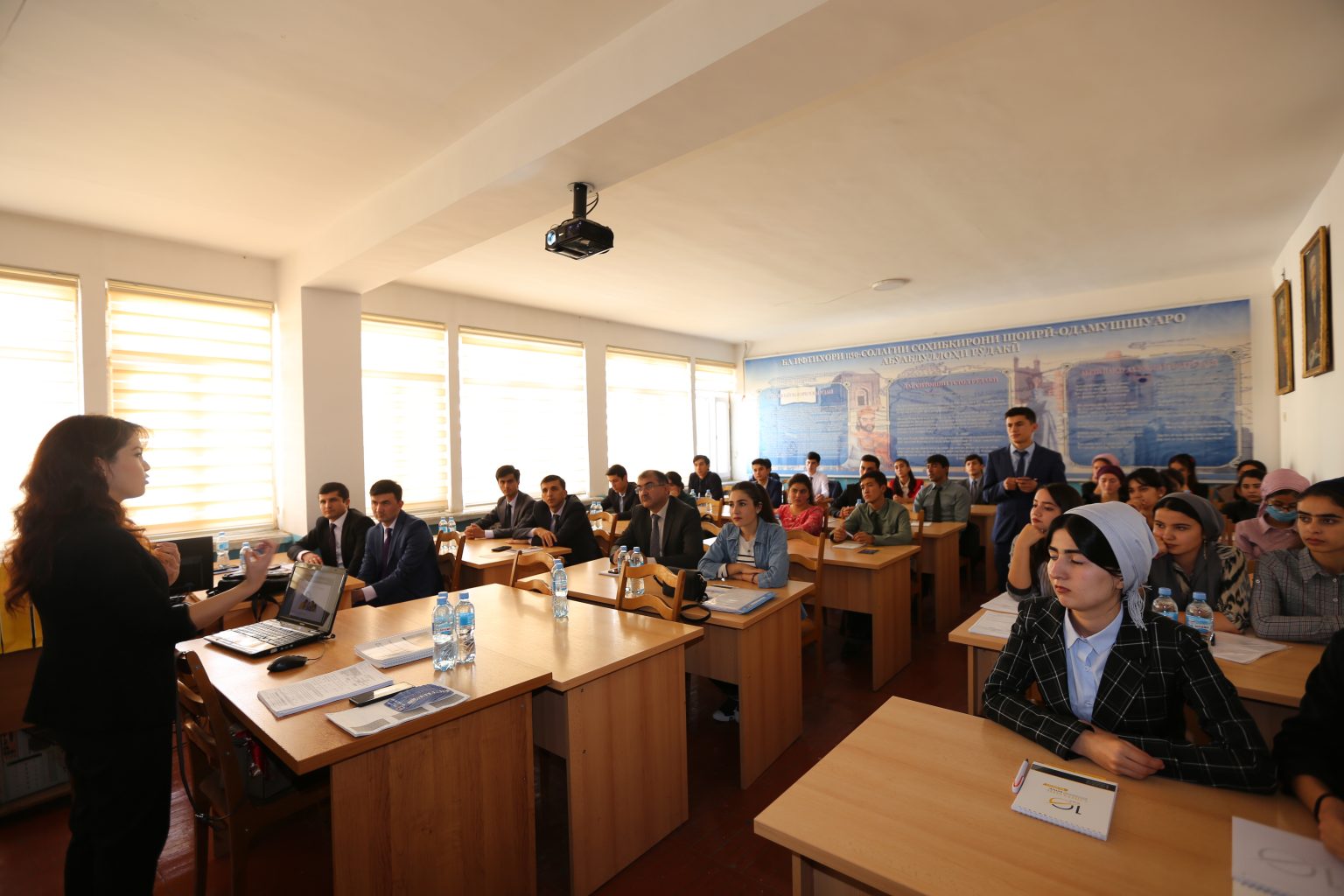Voiture interdite aux étudiants : au Tadjikistan, sept contrevenants sanctionnés