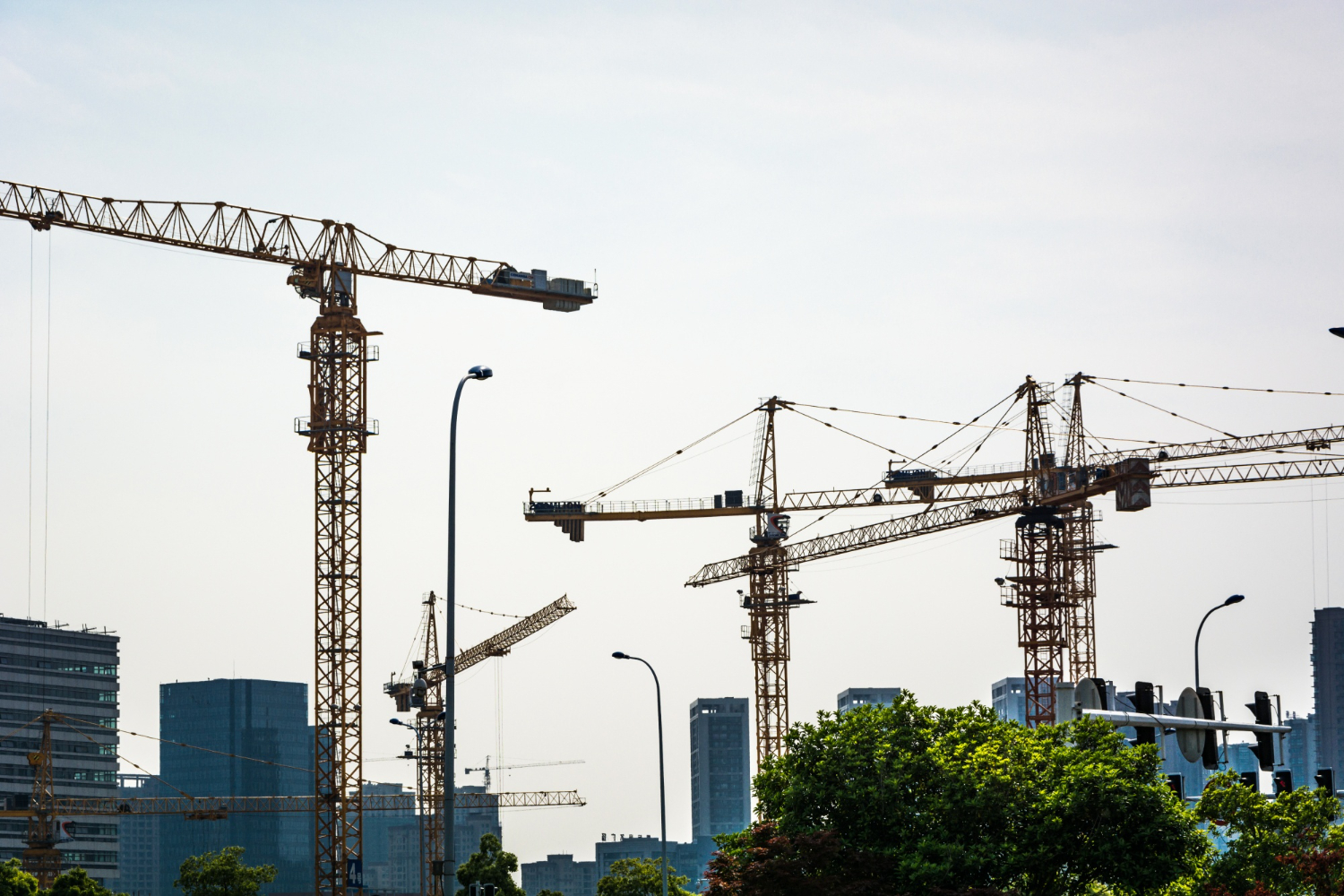 En Ouzbékistan, un décret interdit désormais d'entamer un chantier en l'absence d'un permis de construire