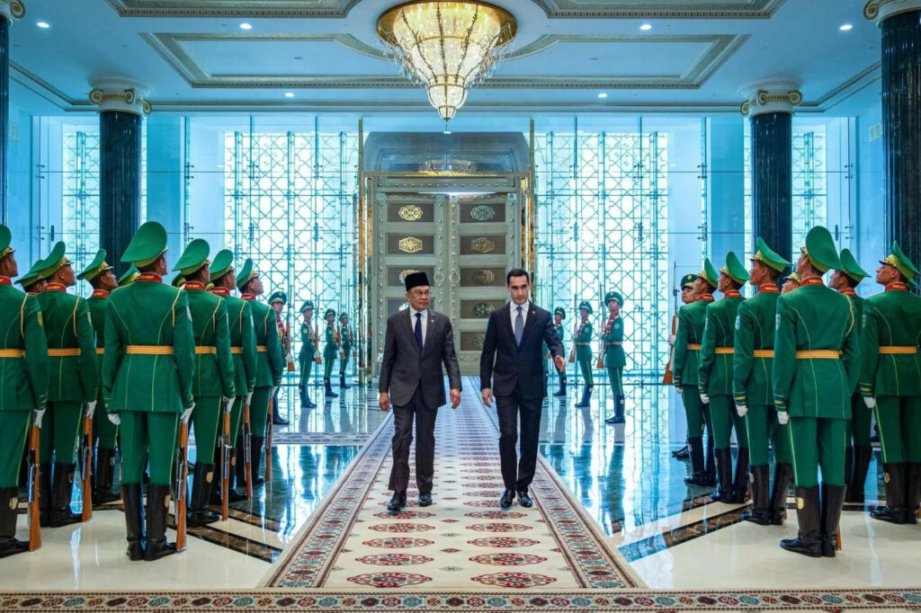 Turkménistan : la major malaisienne Petronas consolide son ancrage dans le secteur gazier caspien