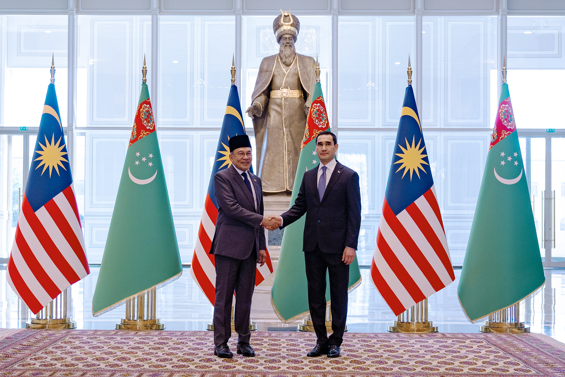 petronas-turkmenistan-visite-gaz Turkménistan : la major malaisienne Petronas consolide son ancrage dans le secteur gazier caspien