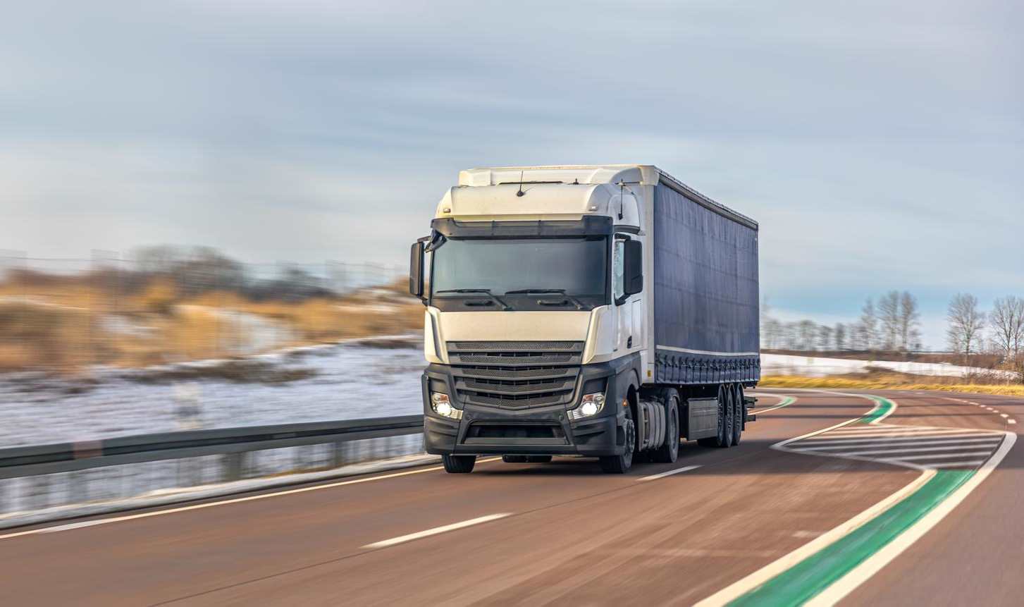 Call-center IA : le Tadjikistan confie l’assistance aux transporteurs à l’intelligence artificielle