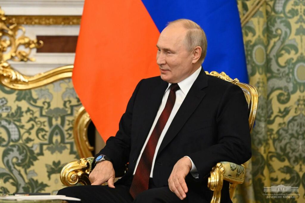 Ukraine : Kassym-Jomart Tokaïev appelle Vladimir Poutine à « geler » la guerre et relancer les négociations