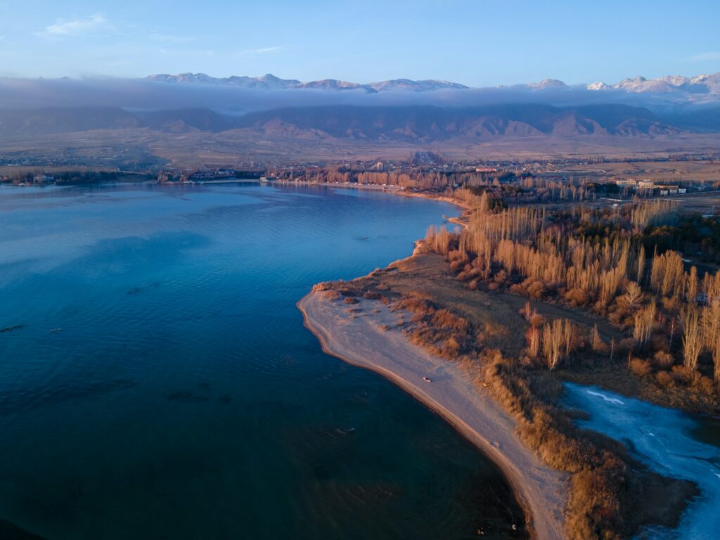 Issyk-Koul : une route directe depuis Almaty pourrait diviser le trajet par quatre
