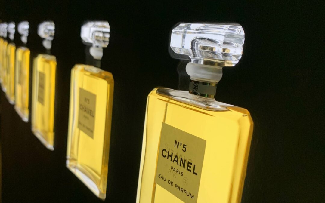 Chanel arrive au Kazakhstan avec une première boutique à Almaty
