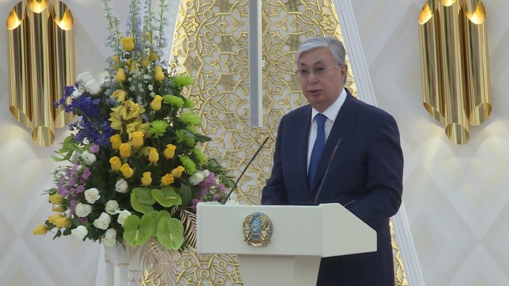 Trente ans de déclarations de Kassym-Jomart Tokaïev réunies dans un livre