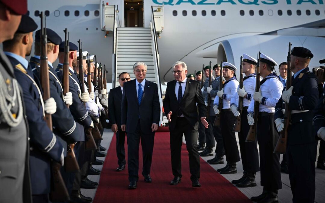 Kassym-Jomart Tokaïev en Allemagne : ce que le Kazakhstan propose à Berlin