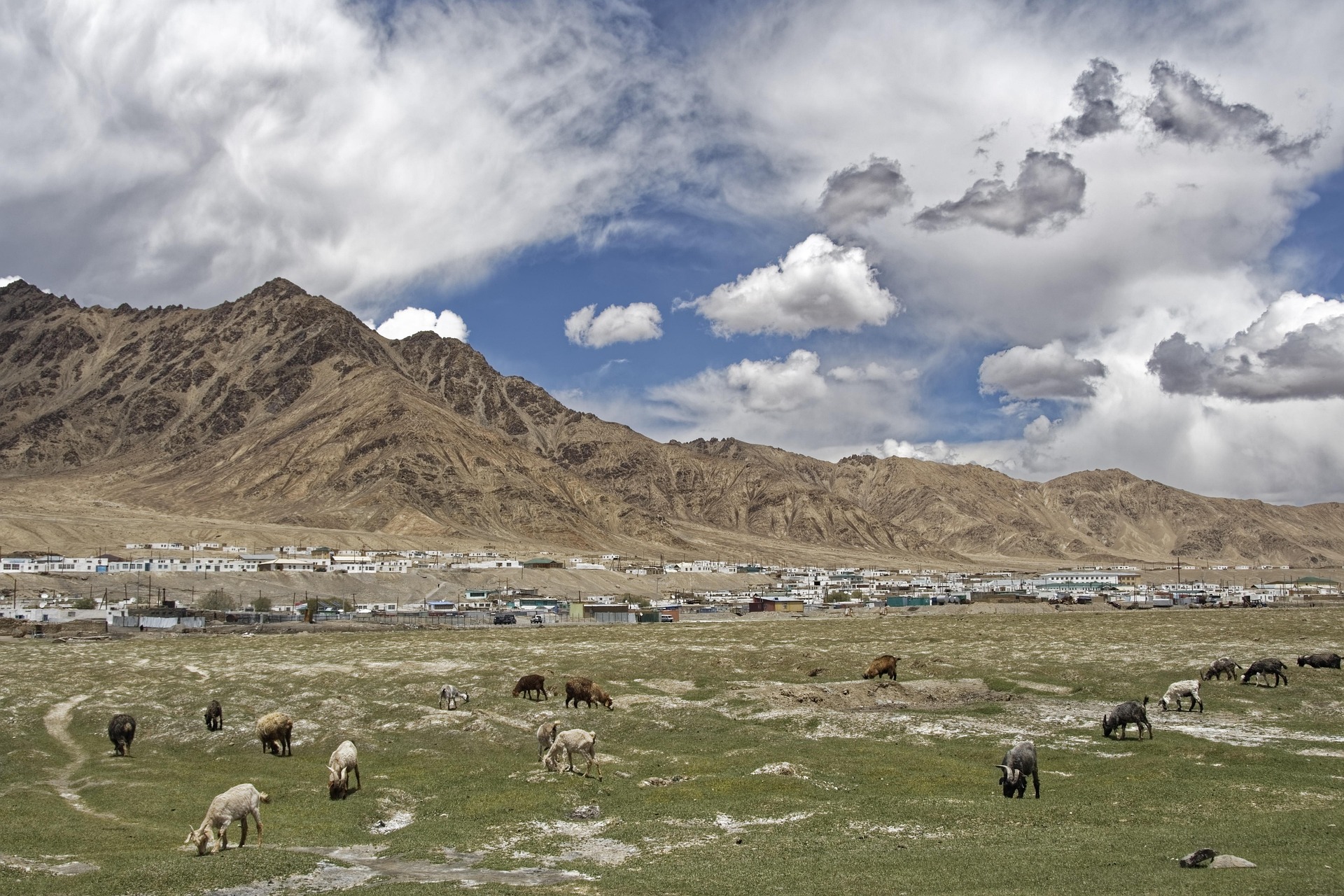 Tadjikistan : un nouveau plan climatique vise -15% d’émissions d’ici 2035
