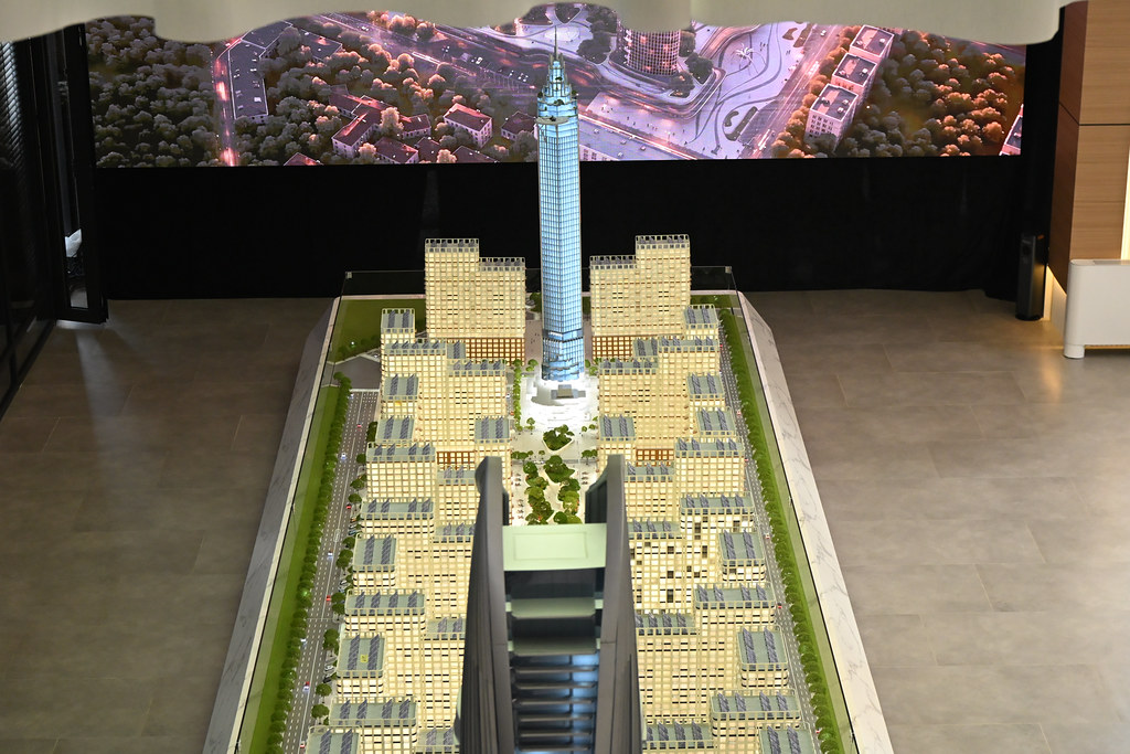 Tour Douchanbé : le chantier d'un gratte-ciel de 340 mètres lancé
