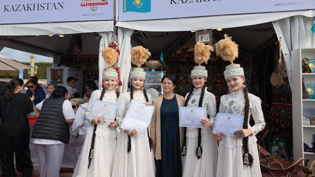 Village international de la gastronomie : le Kazakhstan régale Paris