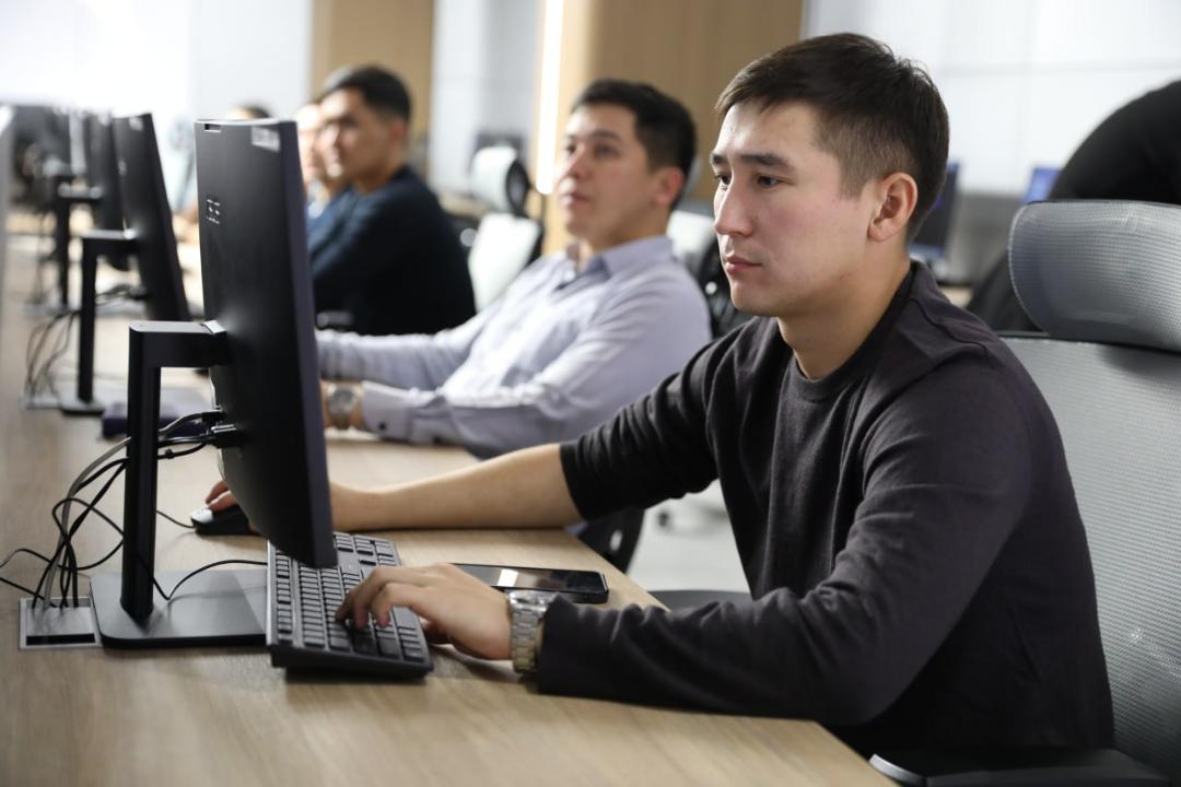Au Kazakhstan, l'armée développe sa propre intelligence artificielle militaire