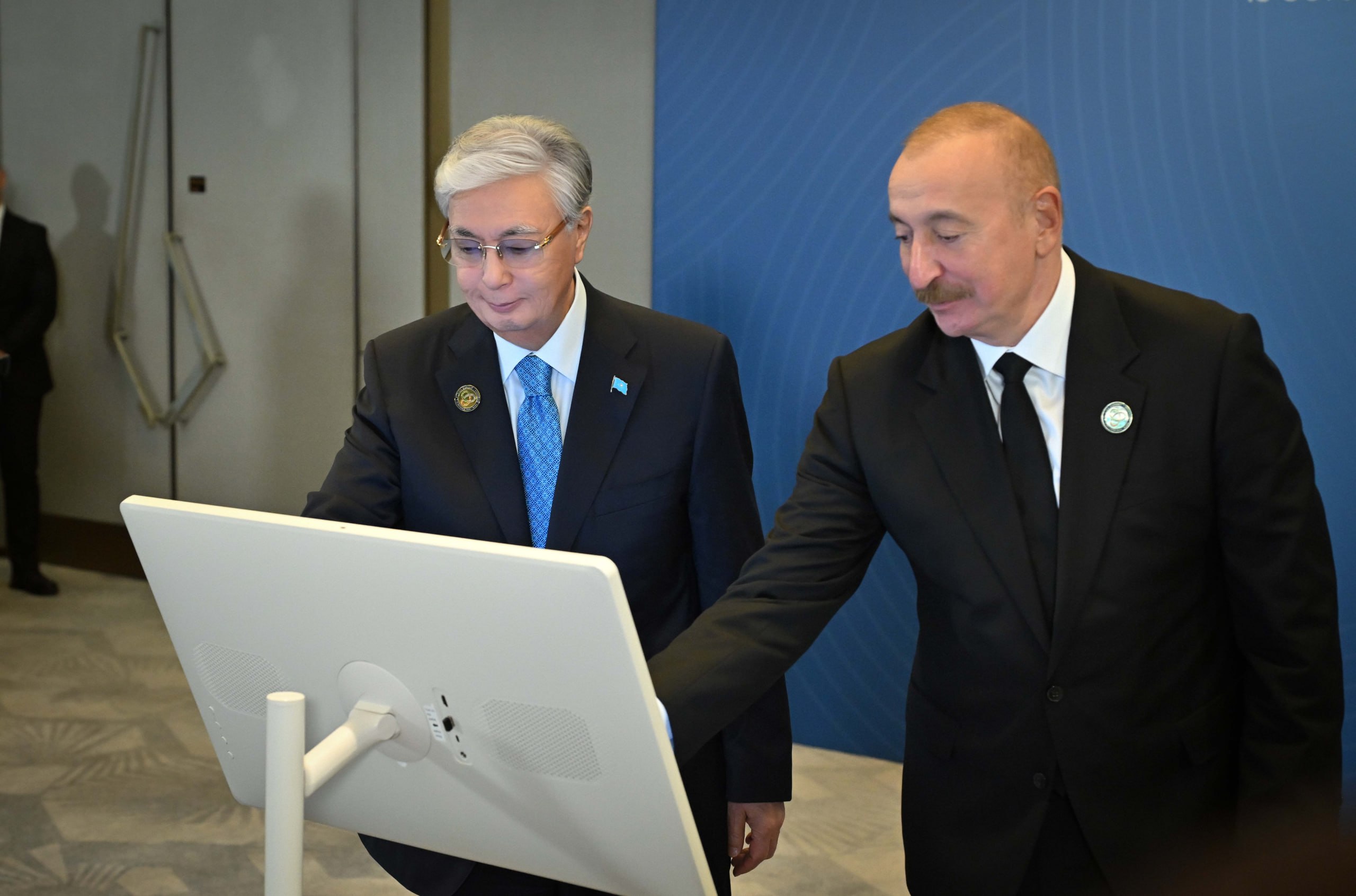 Le Kazakhstan ouvre une nouvelle route Internet vers l'Europe