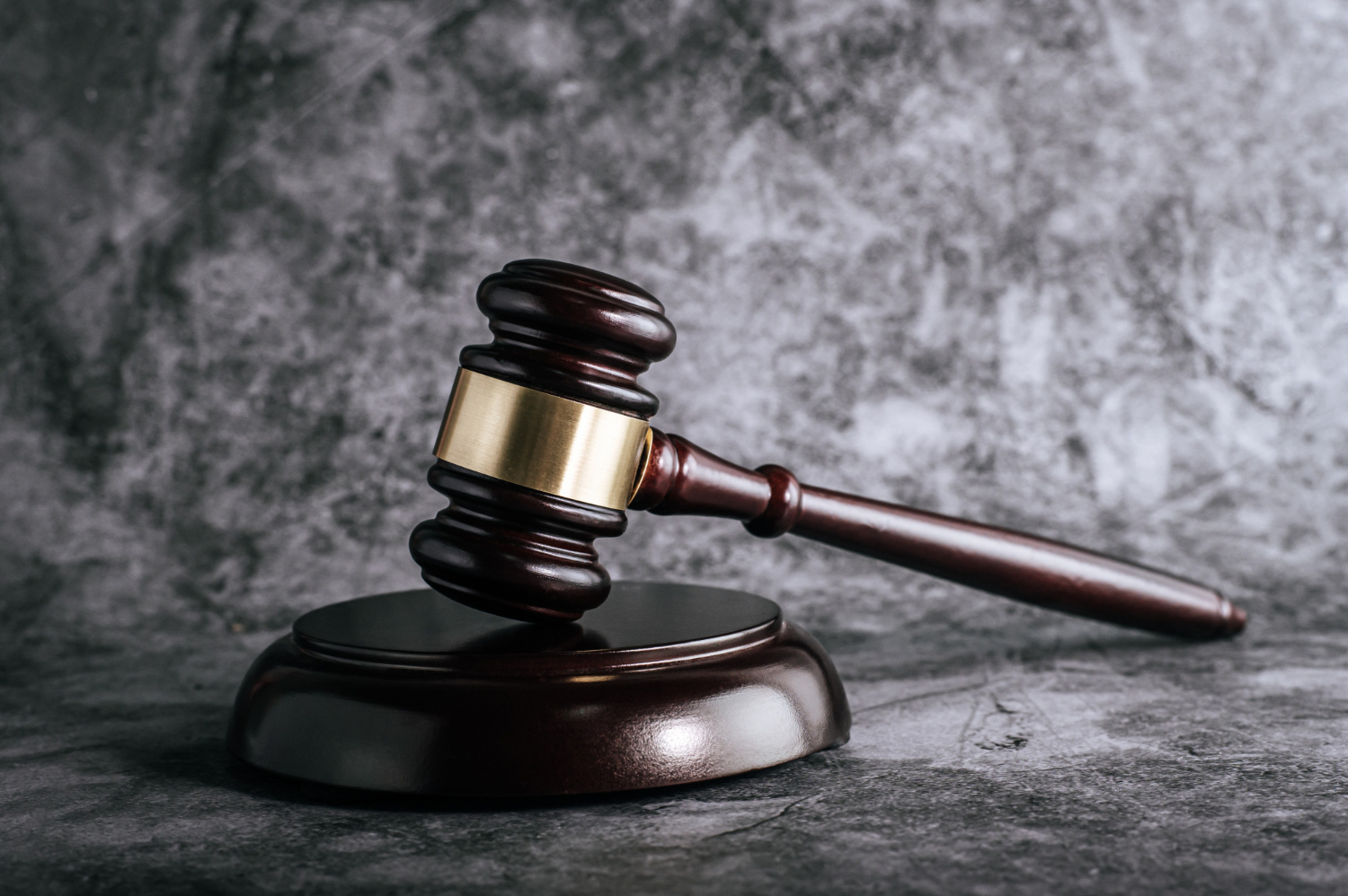 Ouzbékistan : saisir le tribunal avant toute violation de ses droits sera bientôt possible